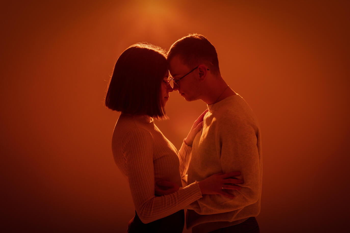 Portrait duo couple, en studio — Deux-Quatre, Guebwiller Portrait duo couple, en studio — Deux-Quatre, Guebwiller